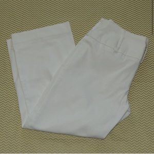 White House Black Market White capris